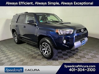 2018 Toyota 4Runner TRD Off-Road Premium JTEBU5JR8J5574353 2018 Toyota 4Runner TRD Off-Road Premium