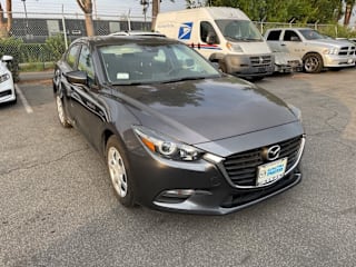 2018 Mazda Mazda3 Sport 3MZBN1U75JM216588 2018 Mazda Mazda3 Sport