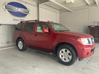 2005 Nissan Pathfinder LE 5N1AR18U45C715792 2005 Nissan Pathfinder LE