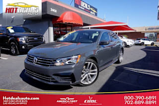 2017 Volkswagen Passat 1.8T R-Line 1VWDT7A3XHC048333 2017 Volkswagen Passat 1.8T R-Line