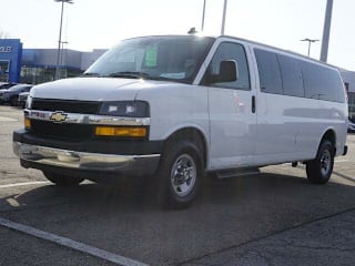2020 Chevrolet Express Passenger LT 3500 1GAZGPFG1L1120834 2020 Chevrolet Express Passenger LT 3500