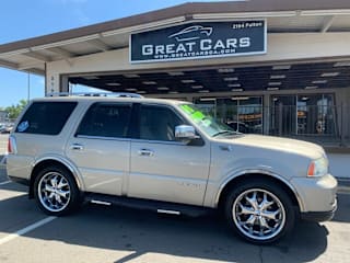 2005 Lincoln Navigator Luxury 5LMFU27545LJ12066 2005 Lincoln Navigator Luxury