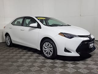 2019 Toyota Corolla LE 2T1BURHE7KC140136 2019 Toyota Corolla LE