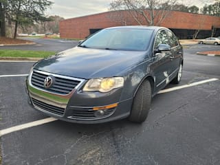 2010 Volkswagen Passat Komfort WVWJK7AN2AP052062 2010 Volkswagen Passat Komfort