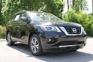 2018 Nissan Pathfinder SV 5N1DR2MM4JC670369 2018 Nissan Pathfinder SV