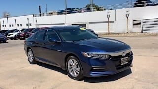 2018 Honda Accord LX 1HGCV1F15JA147142 2018 Honda Accord LX