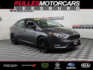2016 Ford Focus SE 1FADP3F28GL390111 2016 Ford Focus SE