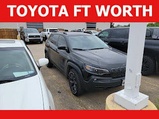 2019 Jeep Cherokee Latitude 1C4PJMCX4KD445459 2019 Jeep Cherokee Latitude