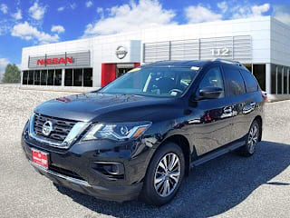 2018 Nissan Pathfinder 5N1DR2MM3JC663087 2018 Nissan Pathfinder