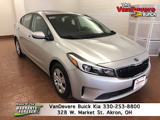 2018 Kia Forte LX 3KPFL4A70JE197071 2018 Kia Forte LX