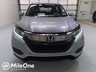 2019 Honda HR-V LX 3CZRU6H37KG706016 2019 Honda HR-V LX