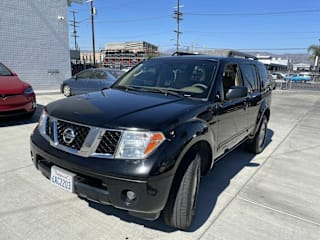 2007 Nissan Pathfinder SE 5N1AR18U57C647585 2007 Nissan Pathfinder SE