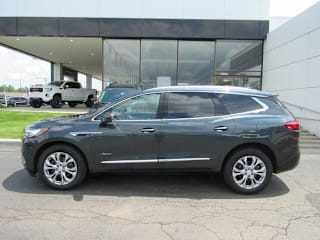 2018 Buick Enclave Avenir 5GAEVCKW2JJ148500 2018 Buick Enclave Avenir