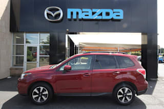 2018 Subaru Forester 2.5i Premium JF2SJAGC6JH567765 2018 Subaru Forester 2.5i Premium