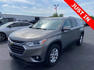 2018 Chevrolet Traverse LT Cloth 1GNEVGKW0JJ257860 2018 Chevrolet Traverse LT Cloth