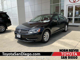 2015 Volkswagen Passat 1.8T Limited Edition PZEV 1VWAT7A33FC098345 2015 Volkswagen Passat 1.8T Limited Edition PZEV