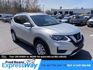 2020 Nissan Rogue SV JN8AT2MV7LW105959 2020 Nissan Rogue SV