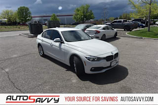 2017 BMW 3 Series 320i xDrive WBA8E5G33HNU43823 2017 BMW 3 Series 320i xDrive