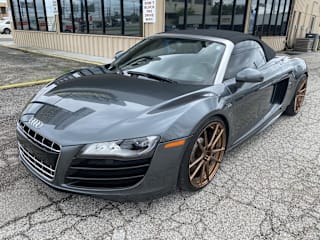 2011 Audi R8 5.2 quattro Spyder WUATNAFG1BN002020 2011 Audi R8 5.2 quattro Spyder