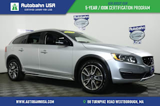 2017 Volvo V60 Cross Country T5 Premier YV440MWK5H1025271 2017 Volvo V60 Cross Country T5 Premier