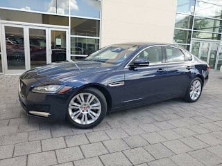 2017 Jaguar XF 35t Premium SAJBD4BV2HCY35431 2017 Jaguar XF 35t Premium