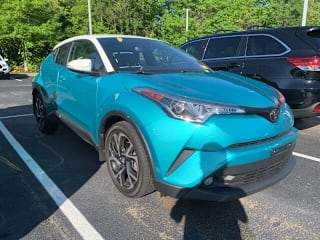 2018 Toyota C-HR XLE Premium NMTKHMBX8JR063556 2018 Toyota C-HR XLE Premium