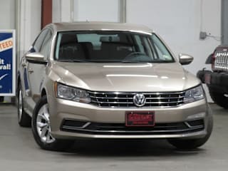 2016 Volkswagen Passat 1.8T S PZEV 1VWAT7A31GC038842 2016 Volkswagen Passat 1.8T S PZEV