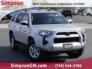 2019 Toyota 4Runner SR5 JTEZU5JR8K5204200 2019 Toyota 4Runner SR5
