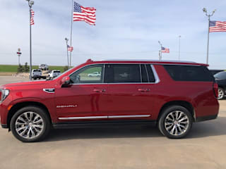 2021 GMC Yukon XL 1GKS2JKL0MR136506 2021 GMC Yukon XL