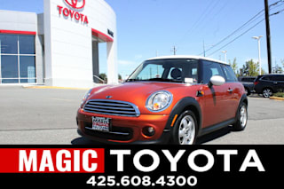 2011 MINI Cooper Base WMWSU3C5XBTX96793 2011 MINI Cooper Base