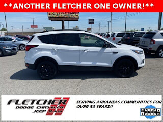 2019 Ford Escape SE 1FMCU0GD1KUB80817 2019 Ford Escape SE