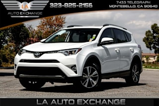 2018 Toyota RAV4 XLE JTMRFREV5JJ183101 2018 Toyota RAV4 XLE