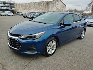 2019 Chevrolet Cruze 1G1BE5SM5K7113288 2019 Chevrolet Cruze