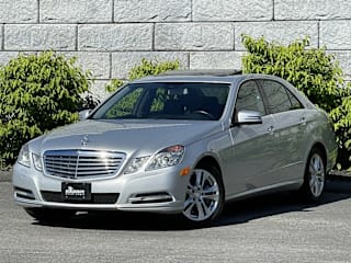 2011 Mercedes-Benz E-Class E 550 Luxury 4MATIC WDDHF9AB7BA274269 2011 Mercedes-Benz E-Class E 550 Luxury 4MATIC