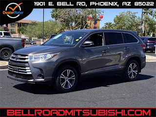 2019 Toyota Highlander LE 5TDBZRFH3KS954192 2019 Toyota Highlander LE