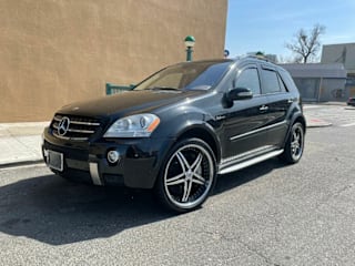 2008 Mercedes-Benz M-Class ML 63 AMG 4JGBB77E58A328318 2008 Mercedes-Benz M-Class ML 63 AMG