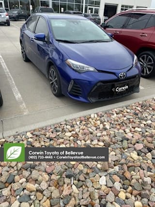 2018 Toyota Corolla SE 5YFBURHEXJP806825 2018 Toyota Corolla SE