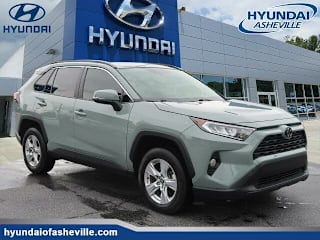 2020 Toyota RAV4 XLE JTMP1RFV3LJ034631 2020 Toyota RAV4 XLE