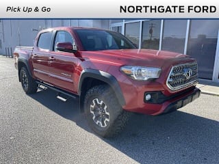 2016 Toyota Tacoma SR5 V6 3TMCZ5AN2GM010241 2016 Toyota Tacoma SR5 V6