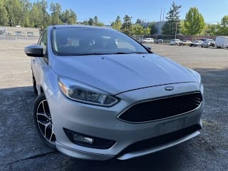 2015 Ford Focus SE 1FADP3K27FL221024 2015 Ford Focus SE