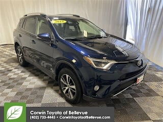 2018 Toyota RAV4 XLE JTMRFREV4JJ242347 2018 Toyota RAV4 XLE