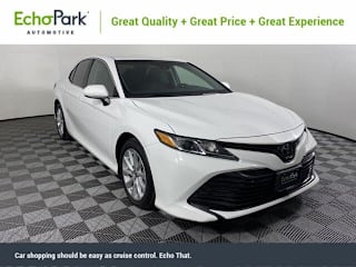 2018 Toyota Camry LE 4T1B11HK8JU116635 2018 Toyota Camry LE