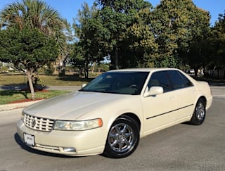 1998 Cadillac Seville 1G6KY5492WU930672 1998 Cadillac Seville