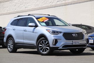 2017 Hyundai Santa Fe SE KM8SM4HF2HU230734 2017 Hyundai Santa Fe SE