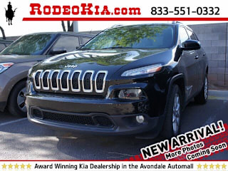 2017 Jeep Cherokee Latitude 1C4PJLCB2HW660883 2017 Jeep Cherokee Latitude