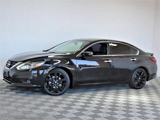 2017 Nissan Altima 2.5 SR 1N4AL3AP8HC278525 2017 Nissan Altima 2.5 SR