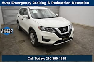 2019 Nissan Rogue S 5N1AT2MT0KC817008 2019 Nissan Rogue S