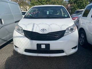 2014 Toyota Sienna 5TDZK3DC5ES476434 2014 Toyota Sienna