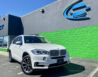 2016 BMW X5 5UXKR0C52G0P27199 2016 BMW X5