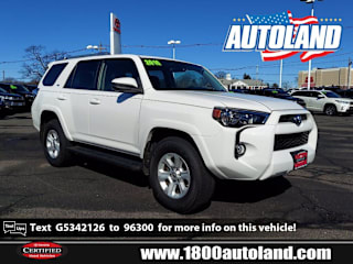 2016 Toyota 4Runner SR5 JTEBU5JR9G5342126 2016 Toyota 4Runner SR5